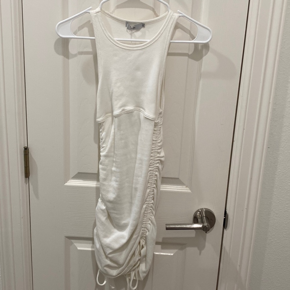 White dress size XS with tag on